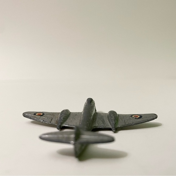 Dinky Toys Jet Aircraft Diecast Airplane - Picture 9 of 10